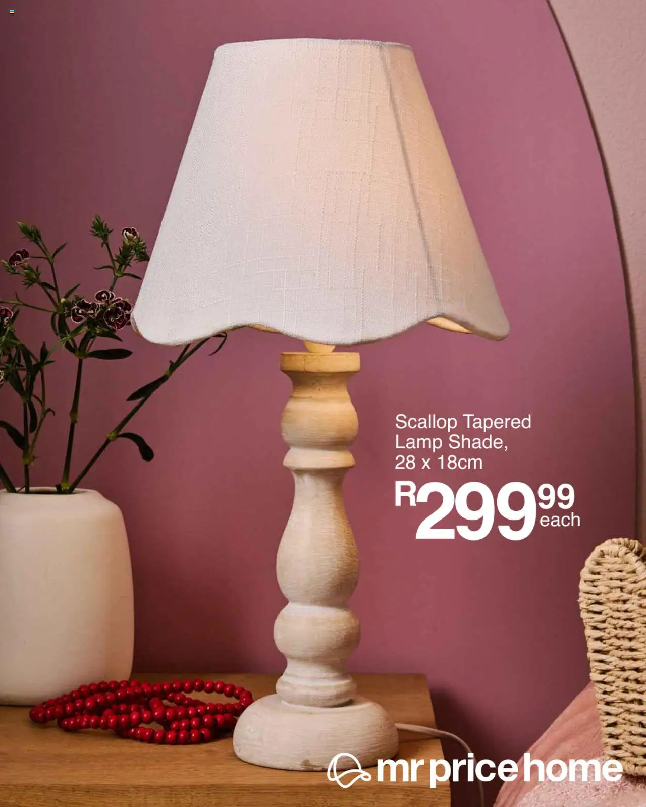 MRP Home Petal-perfection Specials │ valid from 04.08.2025 | Page: 4 | Products: Lamp