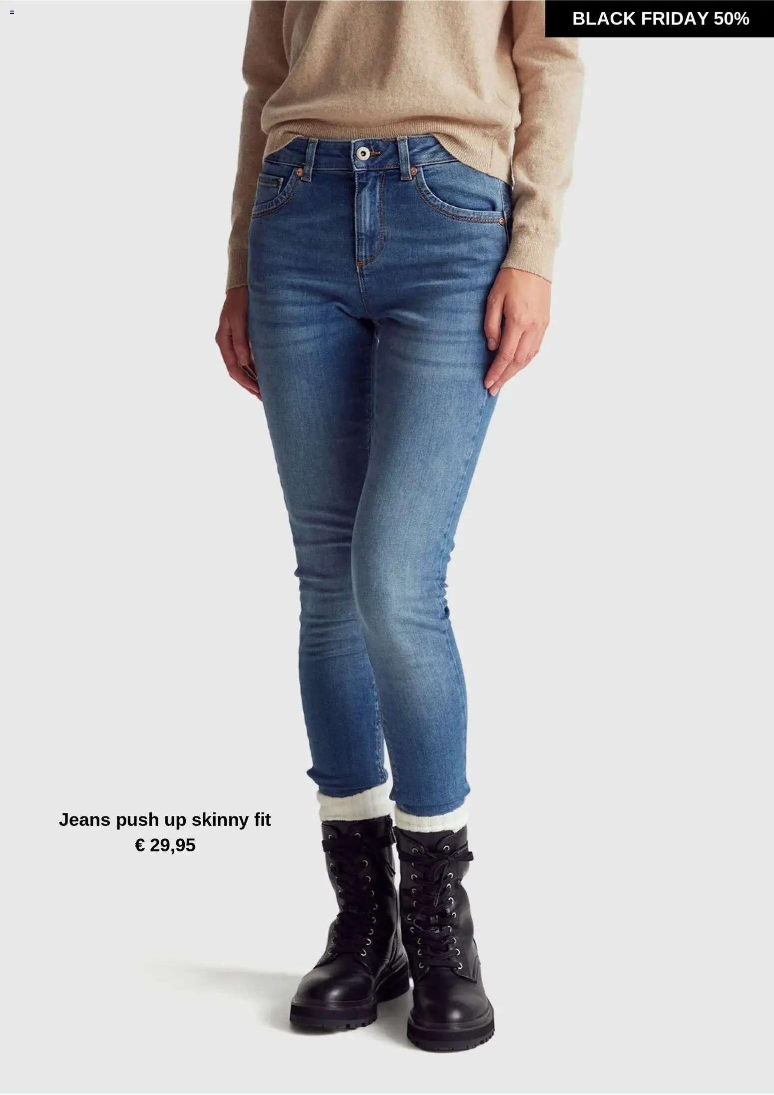 Volantino Benetton del 22.11.2025 | Pagina: 3 | Prodotti: Jeans