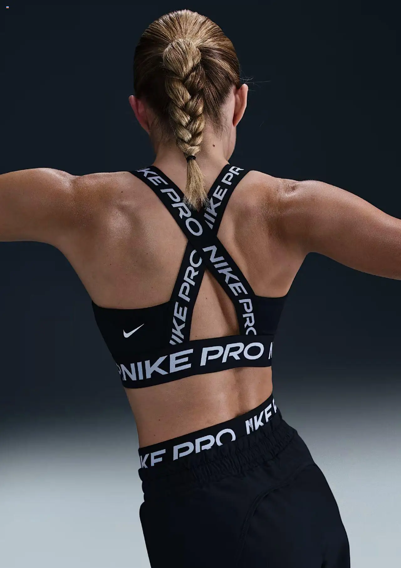NIKE akciós ujság - amely érvényes a következő dátumtól: 01.10.2025 | Oldal: 12