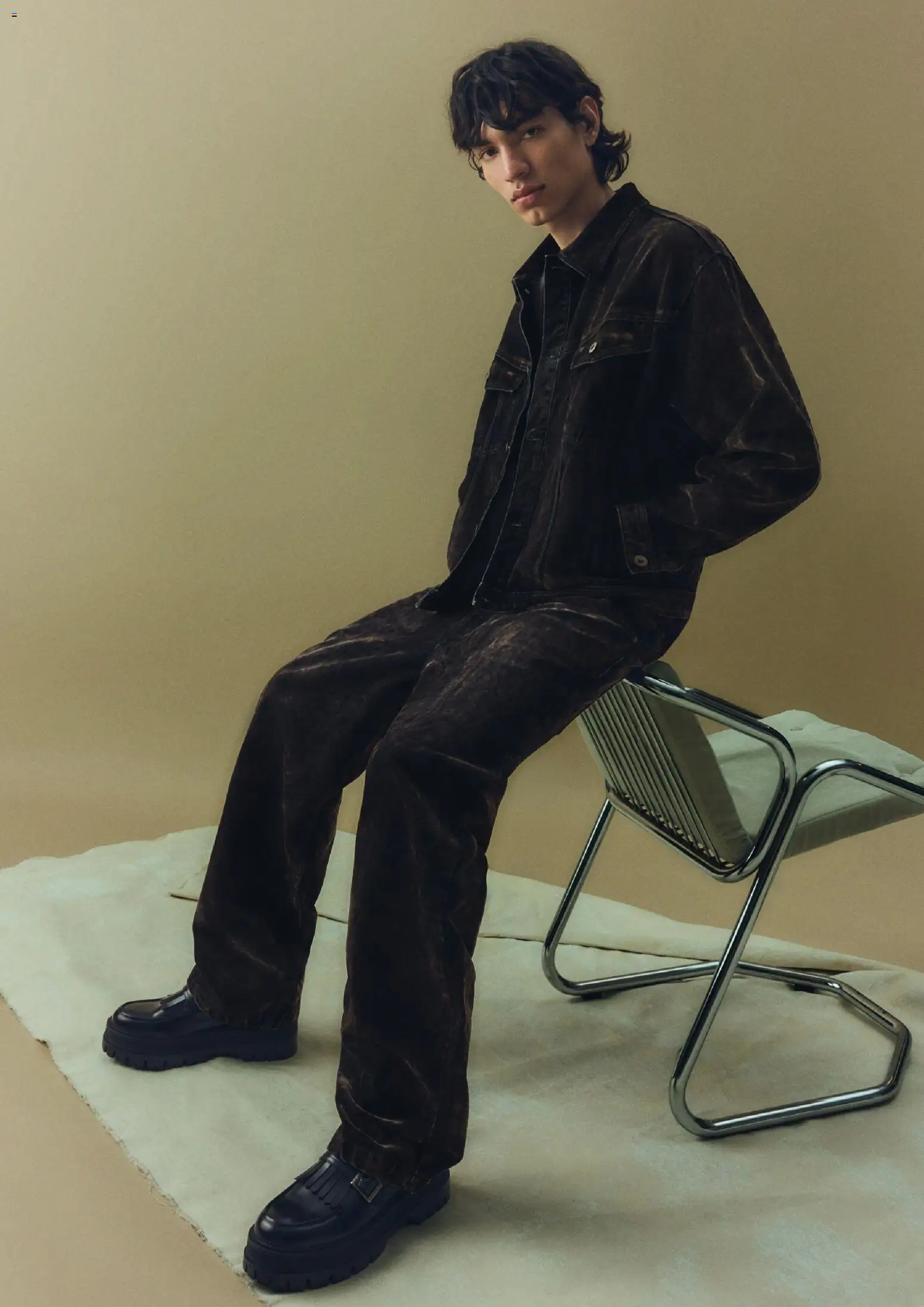 Volantino Bershka del 06.12.2025 | Pagina: 16