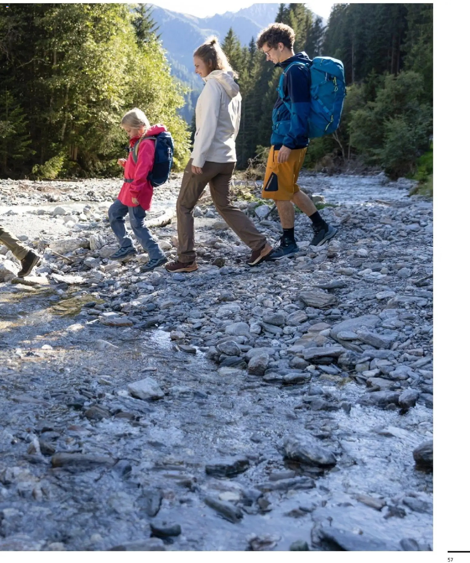 Sport2000 Prospekt Frühjahr 2026 – gültig ab 12.04.2026 | Seite: 57 | Produkte: Smartphone, Video, Navi