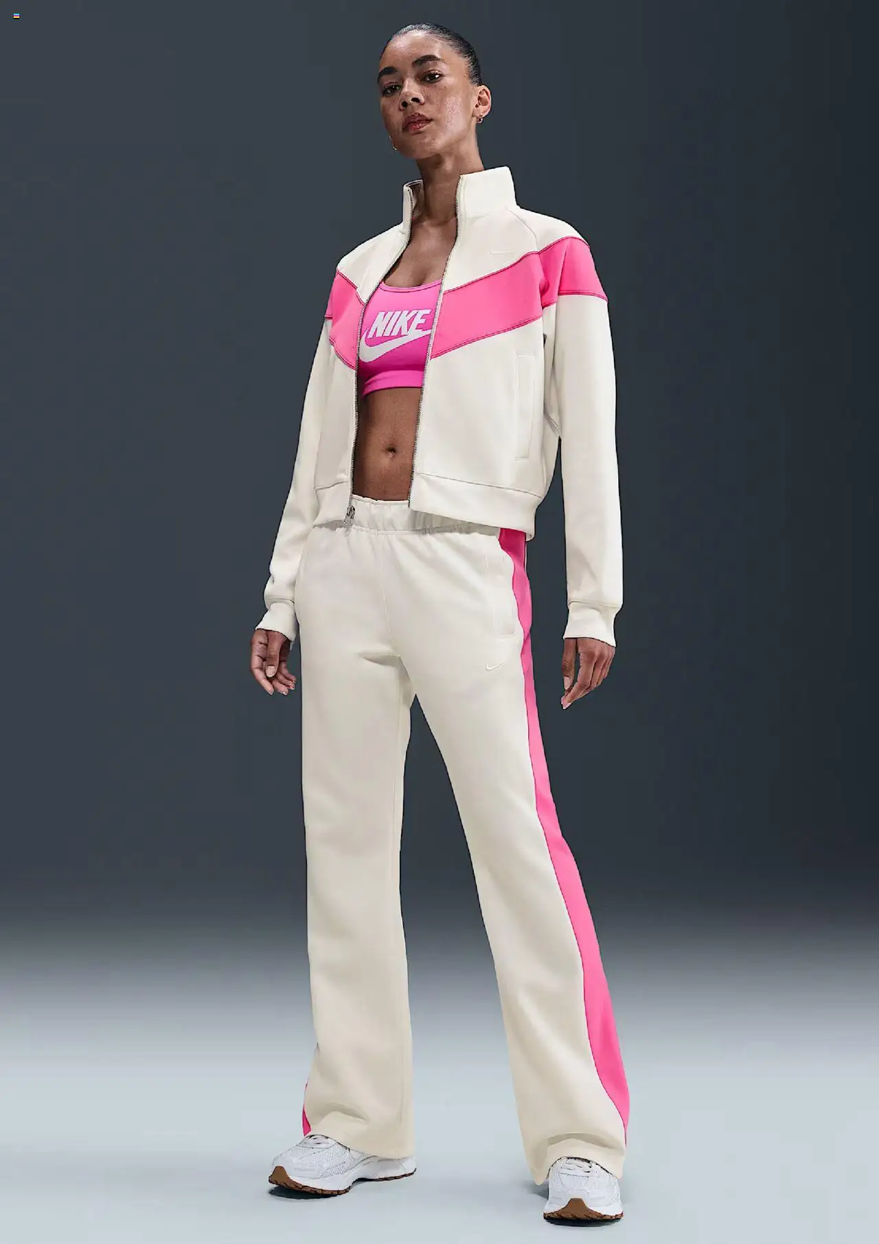Nike Tilbudsavis gyldig fra 01.08.2025 | Side: 3