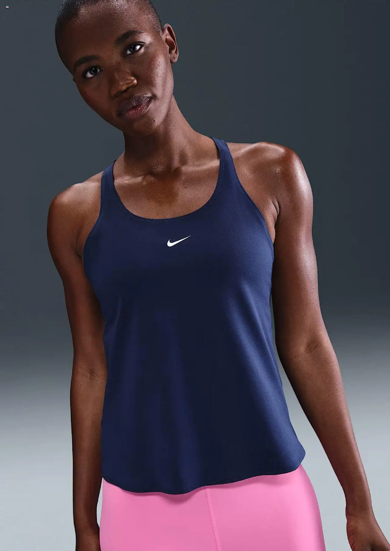 NIKE akciós ujság - amely érvényes a következő dátumtól: 01.10.2025 | Oldal: 4