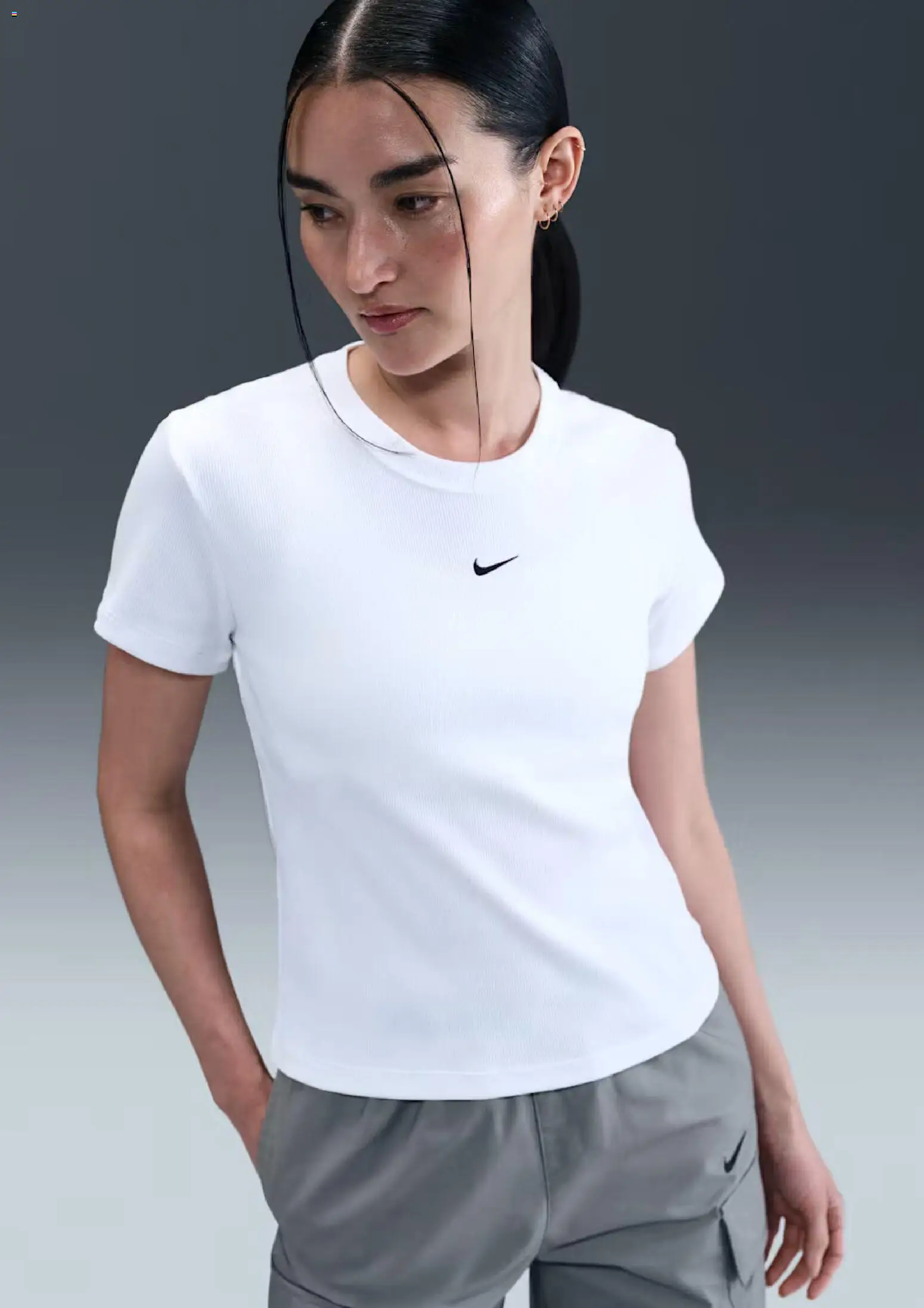 NIKE akciós ujság - amely érvényes a következő dátumtól: 05.12.2025 | Oldal: 15