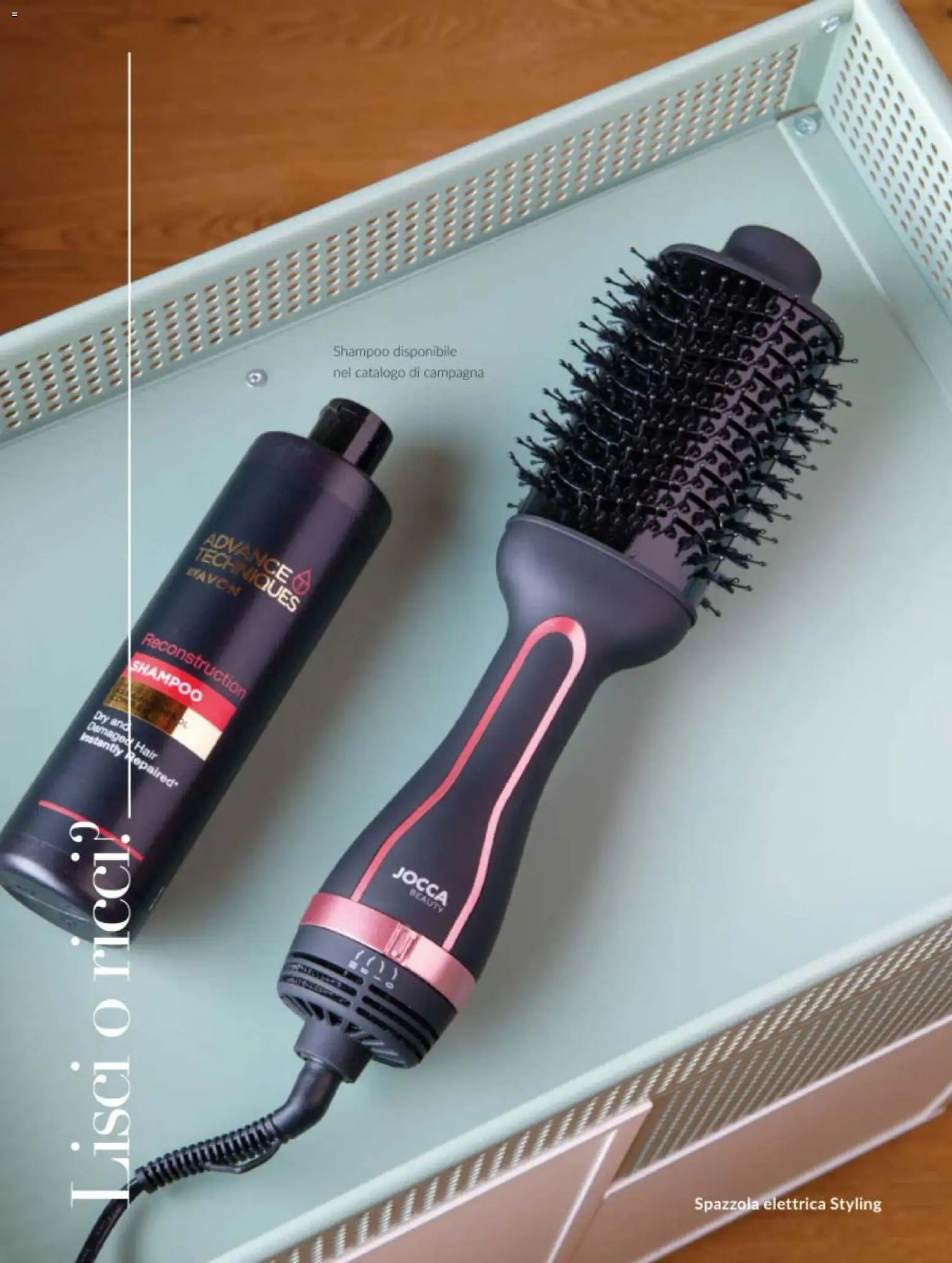 Volantino Avon del 31.12.2025 | Pagina: 14 | Prodotti: Spazzola, Shampoo, Spazzola elettrica