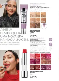 Pré-visualização Anew Revival Batom e Sérum Para Lábios, Batom em sérum de sensação sedosa com FPS 15. Proporciona uma cor rica e brilhante, ajudando a manter os lábios hidratados mesmo após a sua remoção*. válido de 01.12.2025 | Página: 64 | Produtos: Batom, Corretor, Base, Sérum