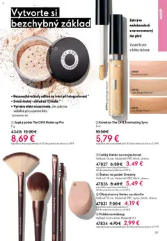 Nové Oriflame akcie – leták je platný od 01.10.2025 | Strana: 37 | Produkty: Korektor, Rozjasňovač, Štetec, Hubka
