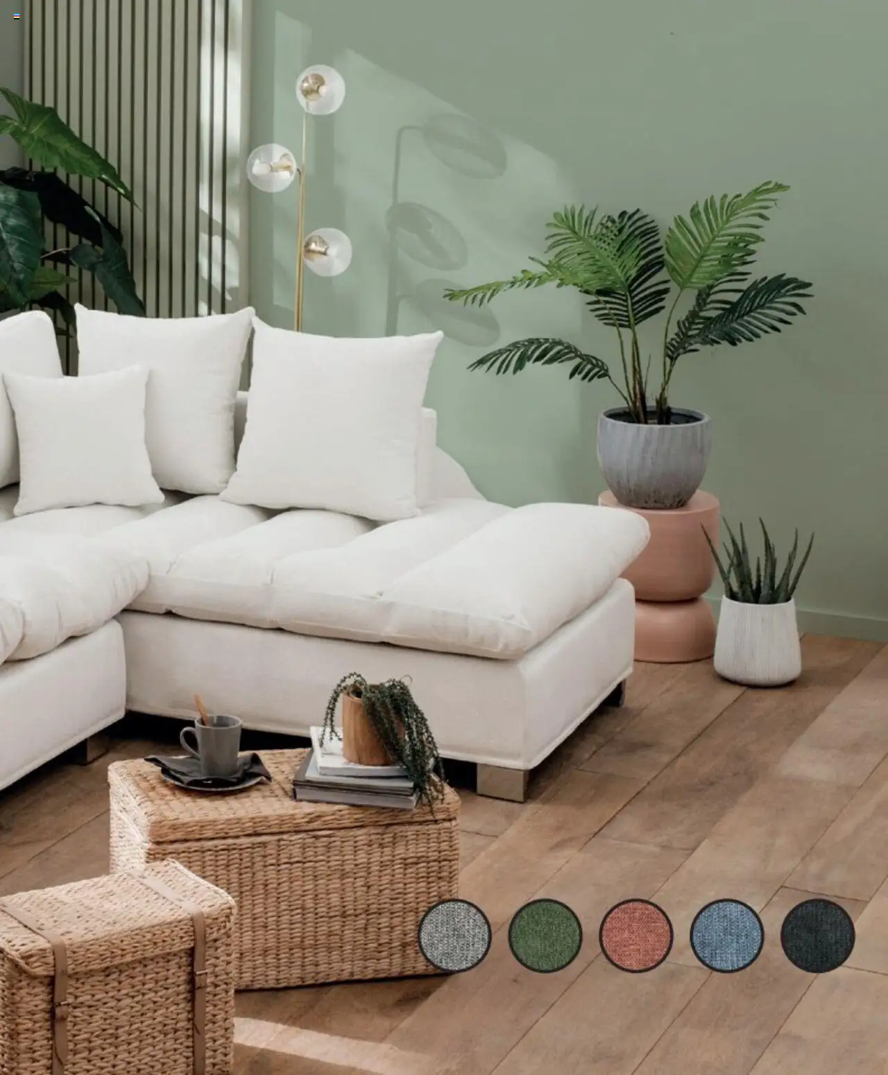  | Page: 7 | Produits: Sofa