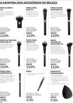 Pré-visualização PINCEL PARA BLUSH ANGULADO 116, Fibras densamente compactadas com uma cabeça angulada macia, perfeita para aplicação de formulações em pó ou em creme nas maçãs do rosto válido de 01.01.2026 | Página: 66