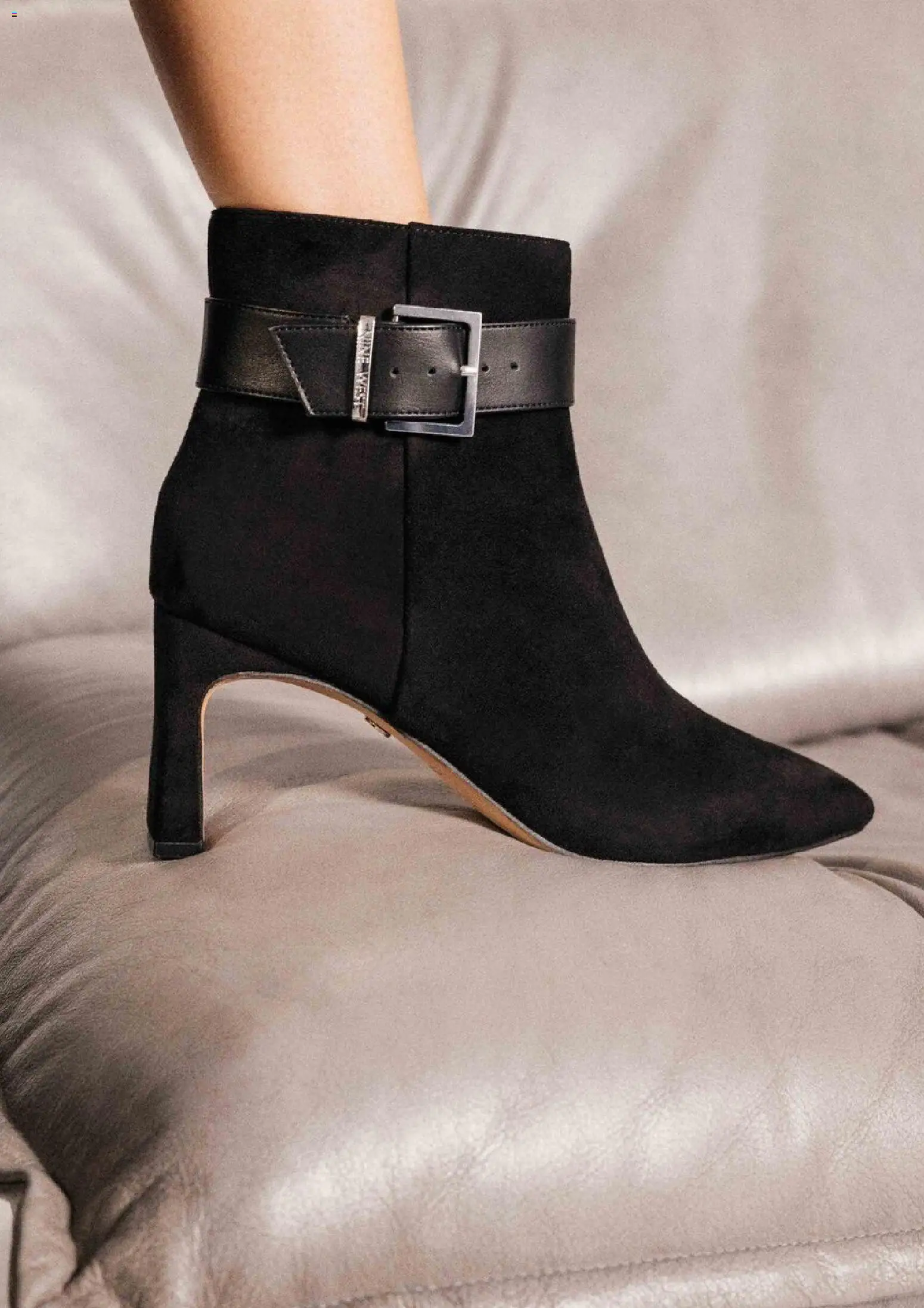 Nové CCC akcie – leták je platný od 06.01.2026 | Strana: 12