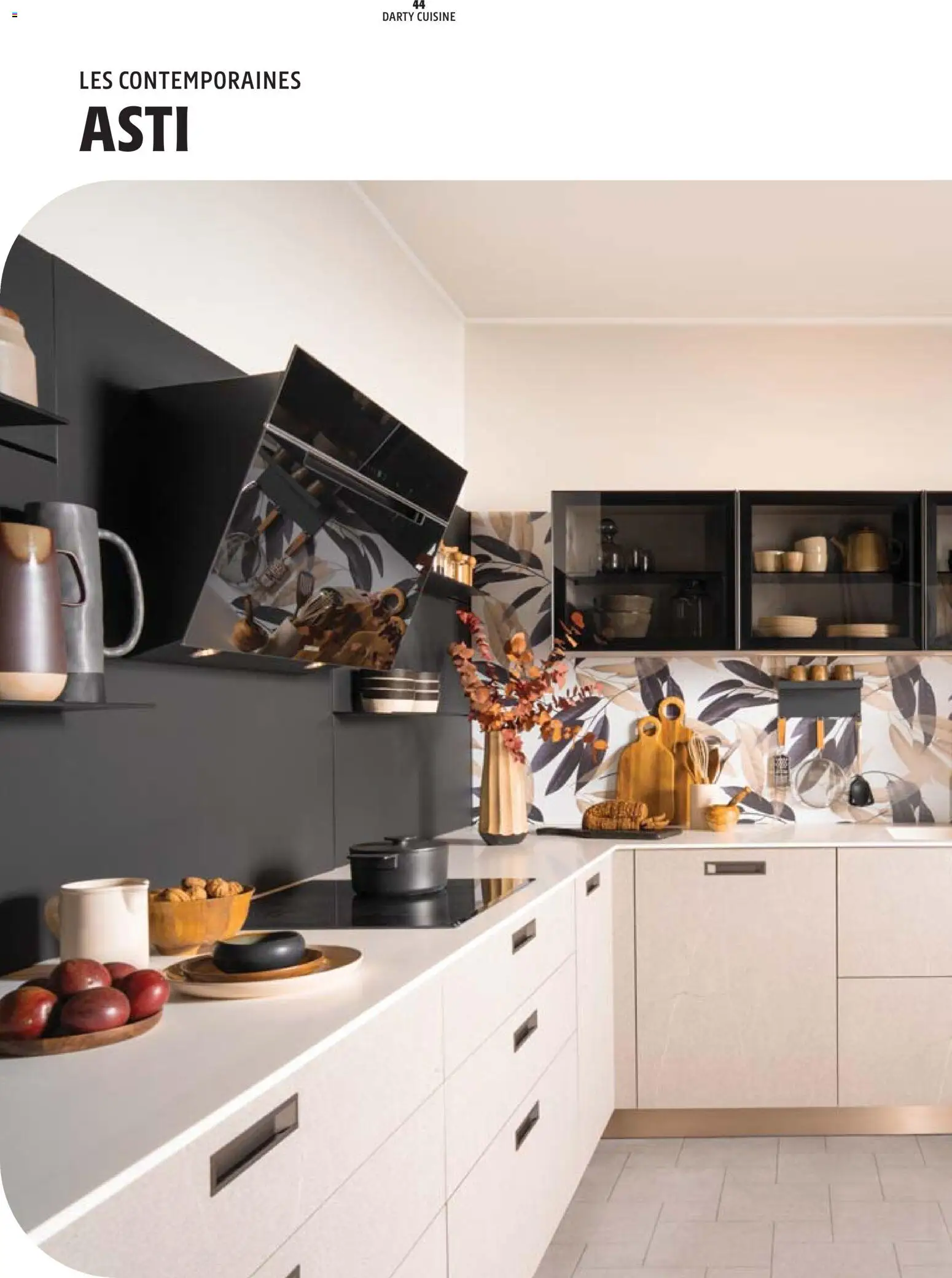 {H1} | Page: 44 | Produits: Plaque a induction, Mais, Tiroirs