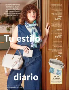 Catálogo AVON campaña 6 │ válido desde el 01.06.2025 | Página: 150 | Productos: Maquillaje, Pañuelo, Fular, Bolso