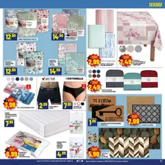 Anteprima del volantino RisparmioCasa volantino valido a partire dal 23.04.2026 | Pagina: 11 | Prodotti: Boxer, Cocco, Coprimaterasso, Decorazioni