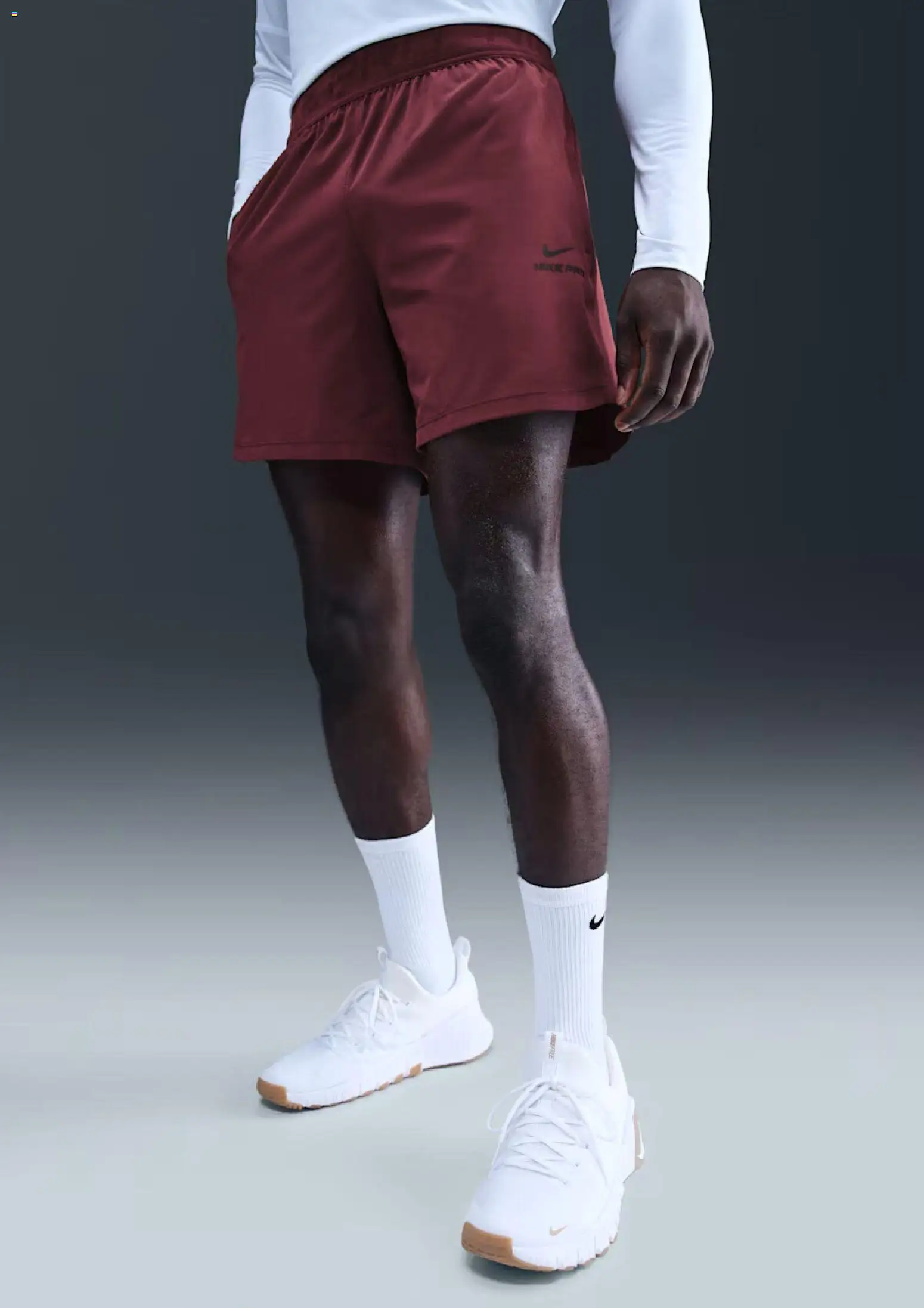 NIKE akciós ujság - amely érvényes a következő dátumtól: 02.02.2026 | Oldal: 11