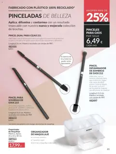 Organizador de Maquillaje, Plástico. Aprox. 21 x 11 x 10 cm. • 6 compartimentos • 1 práctico cajón • brochas y maquillaje ordenados │ válido desde el 01.09.2025 | Página: 85 | Productos: Maquillaje, Corrector, Polvo, Sombra de ojos