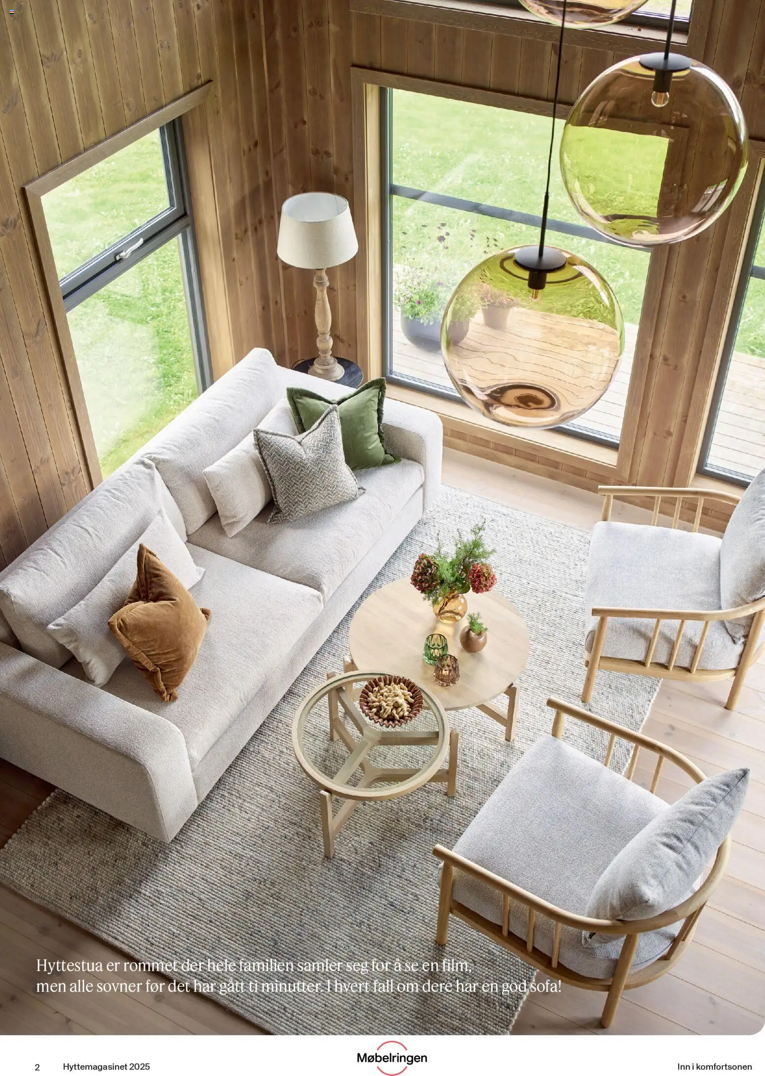 {H1} | Side: 2 | Produkter: Sofa