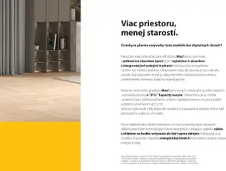 Umývačka riadu Whirlpool MaxiSpace, Umývačka riadu Whirlpool MaxiSpace s jedinečnou zásuvkou SpaceClean: najväčšou 3. zásuvkou s integrovanými vodnými tryskami, ktorá ponúka extra priestor na ešte viac misiek a pohárov. Umiestnenie riadu do zásuvky je bez námahy a bude vždy dokonale umytý aj vďaka hornému ostrekovaciemu ramenu umiestneného namiesto tradičnej vodnej sprchy. Riešenie vnútorného priestoru MaxiSpace nových vstavaných aj voľne stojacich umývačiek ponúka o 10% kapacity navyše. Vďaka tomu je tu možné umiestniť riad s väčšími rozmermi, vrátane napríklad tanierov na pizzu, koláče a dezerty s priemerom až 32 cm. Vaša kuchyňa bude vždy dokonale uprataná a usporiadaná, pretože všetok riad jednoducho vojde vo umývačky. Okrem jedinečného väčšieho priestoru sú nové umývačky riadu vybavené ďalšími pokročilými technológiami, ktoré zabezpečia vynikajúce výsledky nielen s ohľadom na kvalitu umývania ale tiež úsporu zdrojov. K dispozícii sú aj modely umývačiek v najvyššej energetickej triede A, ktoré zaistia výraznú úsporu energie aj vody. │ platný od 01.01.2025 | Strana: 3