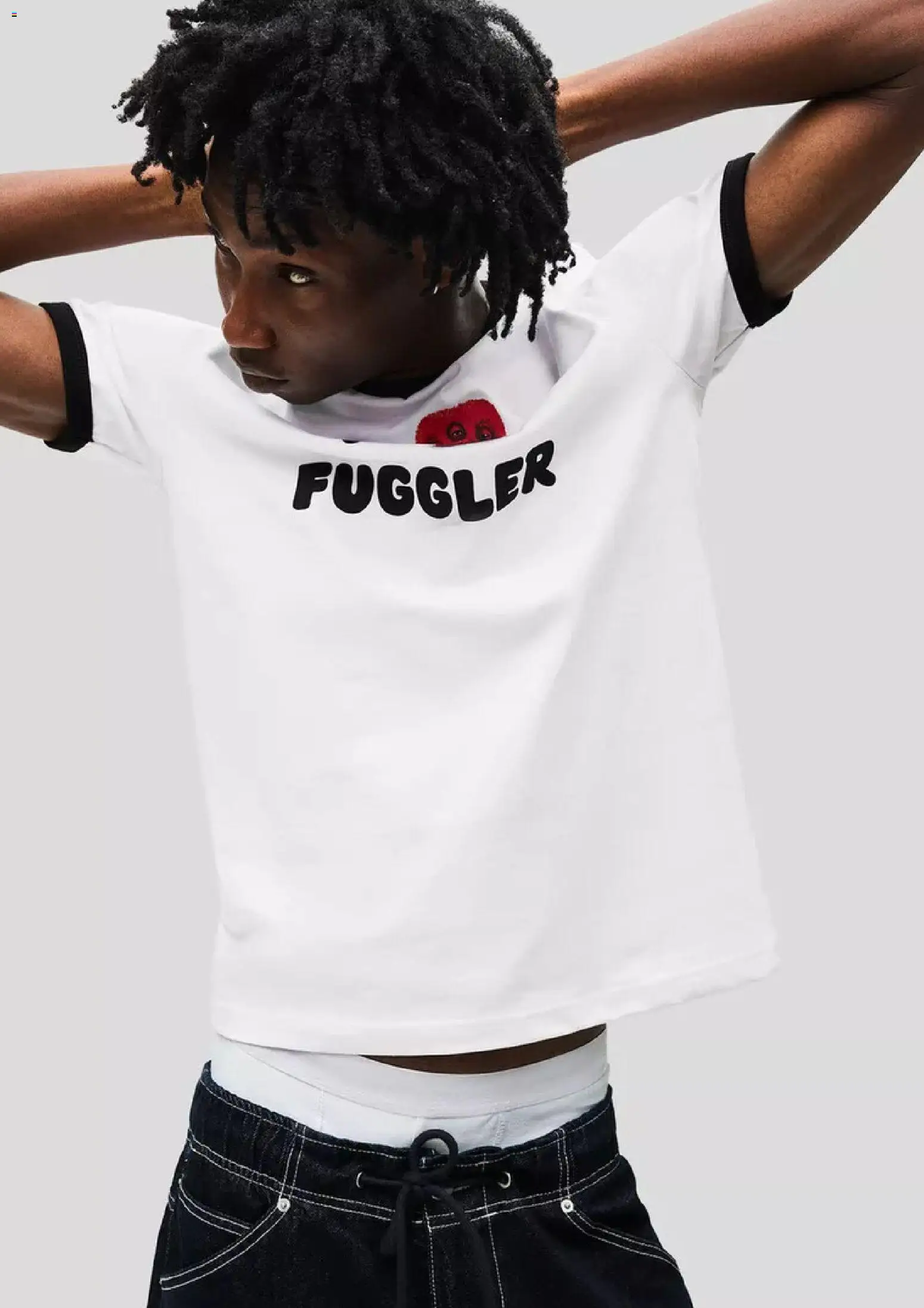 Volantino Bershka del 06.01.2026 | Pagina: 8