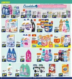 Volantino RisparmioCasa del 24.07.2025 | Pagina: 6 | Prodotti: Ammorbidente, Candeggina, Lavatrice, Profumo