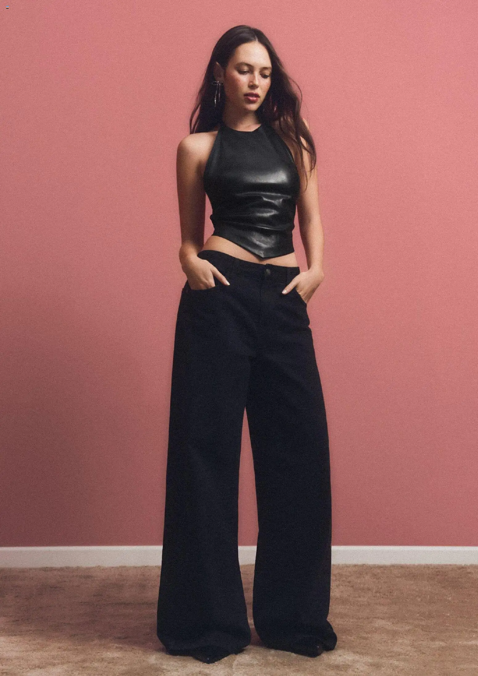 Volantino Bershka del 01.11.2025 | Pagina: 7