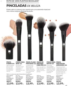 Pré-visualização PINCEL PARA BLUSH ANGULADO 116, Fibras densamente compactadas com uma cabeça angulada macia, perfeita para aplicação de formulações em pó ou em creme nas maçãs do rosto válido de 01.04.2026 | Página: 67 | Produtos: Pó, Blush, Pincel, Creme