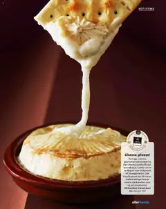 AH Excellent Camembert 45+ 250 g, Romige, warme, gesmolten camembert is het ultieme comfortfood-borrelhapje. Lekker om in te dippen met stokbrood of snoepgroente. Ook koud kunnen we dit rauw-melkse pittige kaasje enorm aanbevelen voor op je kaasplankje. - Voorbeeld van een folder van Albert Heijn, geldig van 06.10.2025 | Pagina: 9 | Producten: Stokbrood, Maïs, La