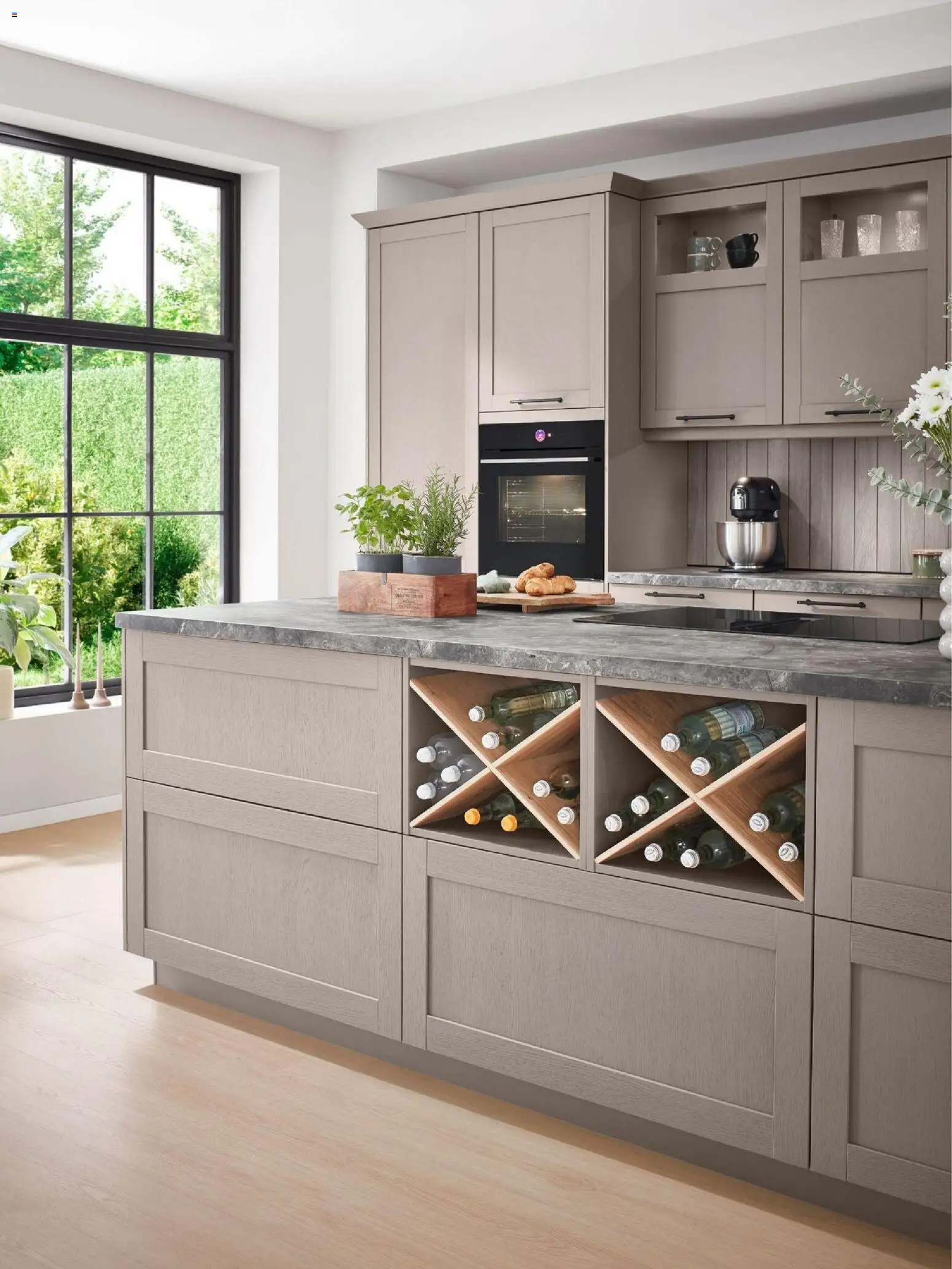 Novi Mömax katalog ponudbe – veljaven od 22.01.2026 | Stran: 121