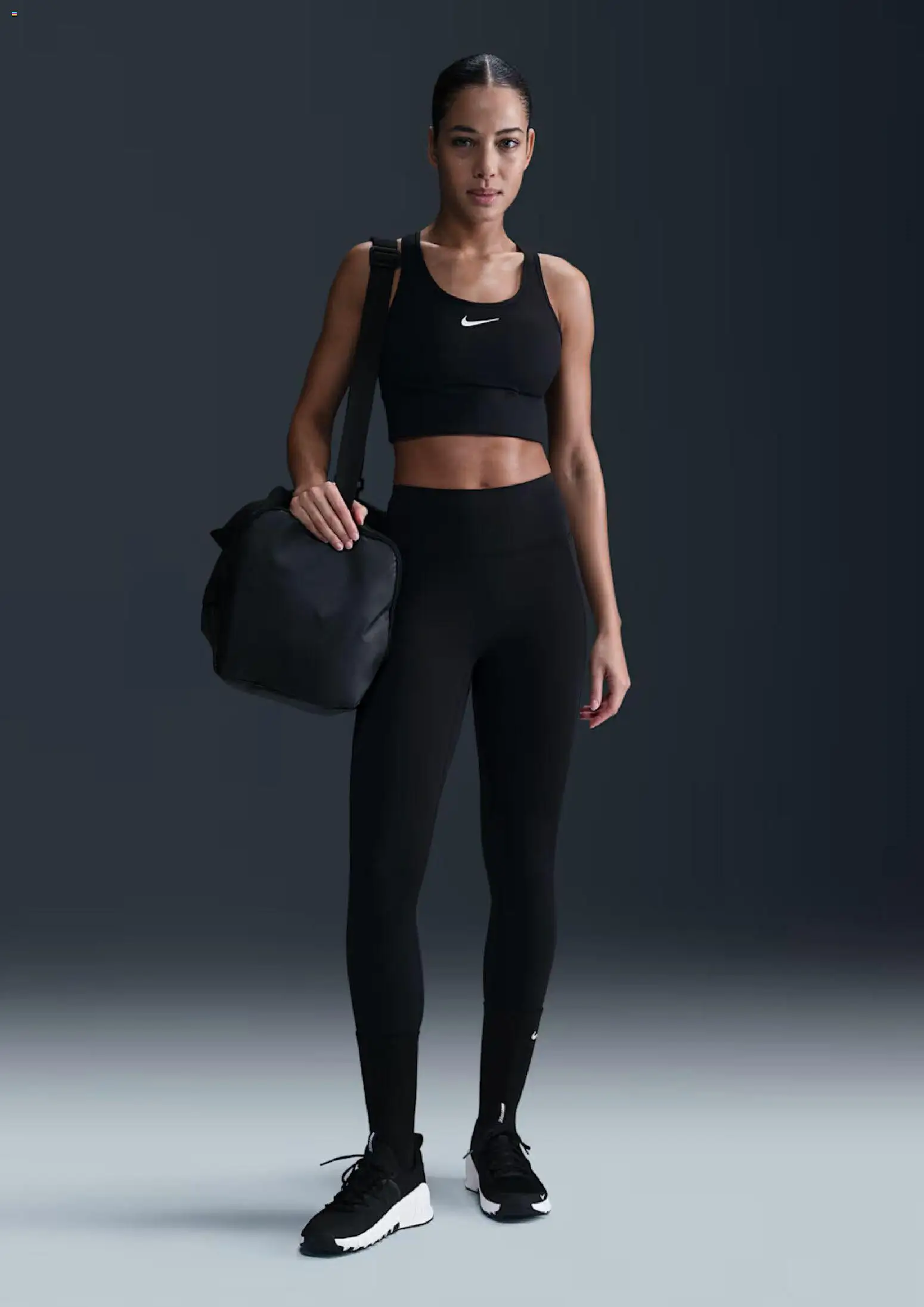 NIKE akciós ujság - amely érvényes a következő dátumtól: 05.12.2025 | Oldal: 4