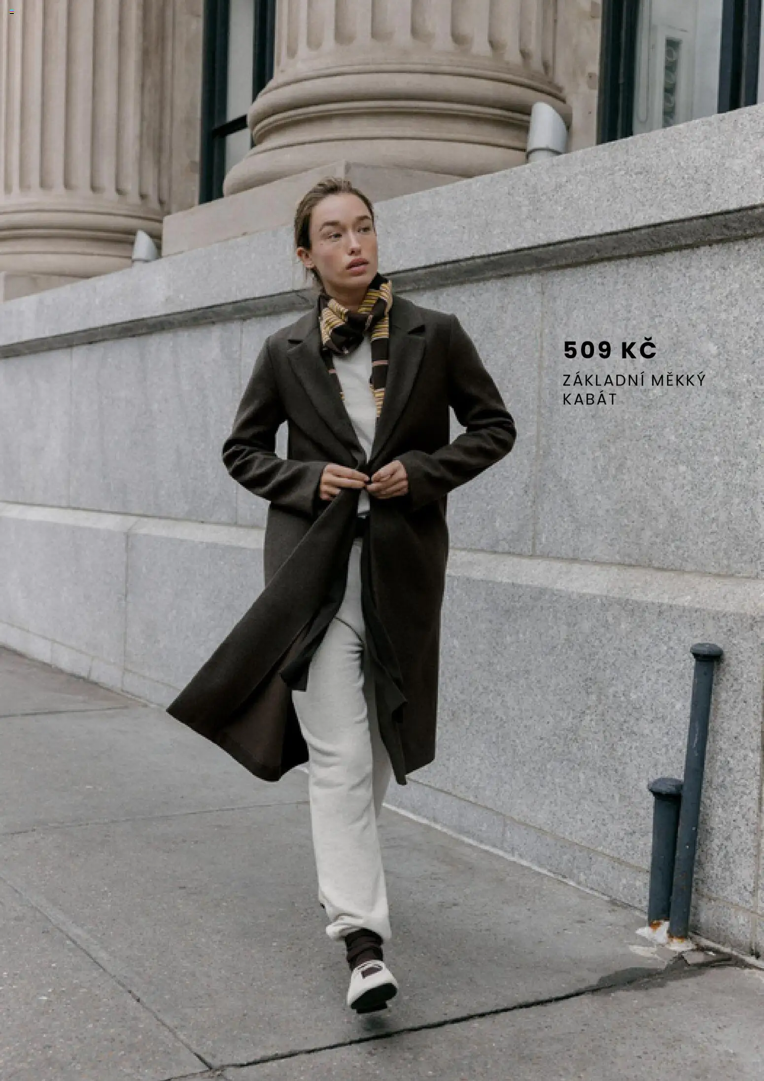 Zara Black Friday od 27.11.2025 | Strana: 10 | Produkty: Kabát