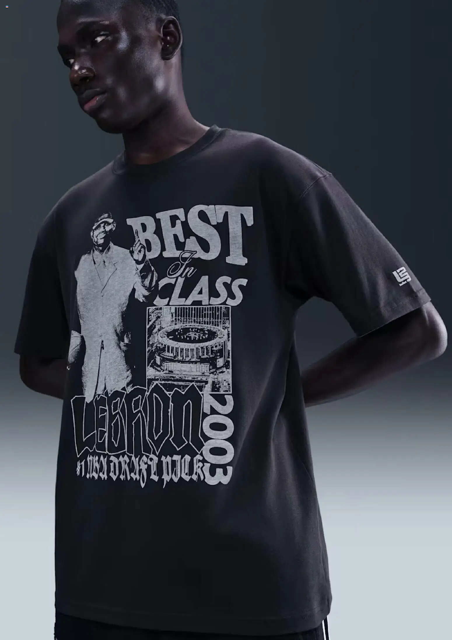 NIKE akciós ujság - amely érvényes a következő dátumtól: 05.12.2025 | Oldal: 4