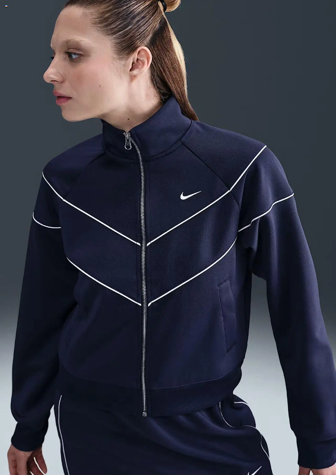 NIKE akciós ujság - amely érvényes a következő dátumtól: 01.08.2025 | Oldal: 14