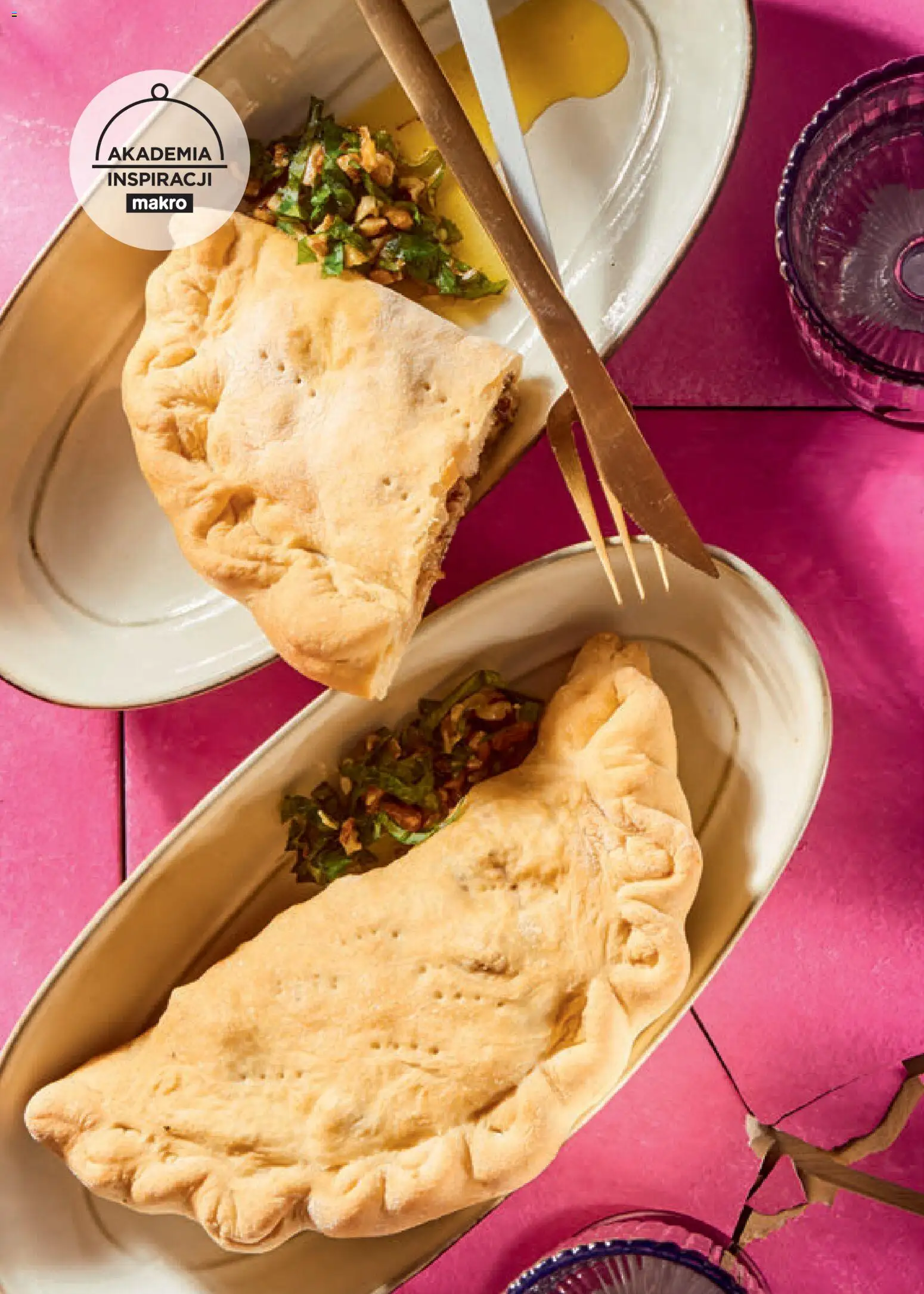 Makro Gazetka - Ebook kuchnia włoska od 16.05.2023 | Strona: 33 | Produkty: Czosnek, Ser, Pizza, Woda