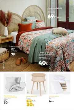 Pré-visualização Hôma Catálogo válido de 13.02.2026 | Página: 10 | Produtos: Almofada, Mesa de cabeceira, Mesa, Colcha