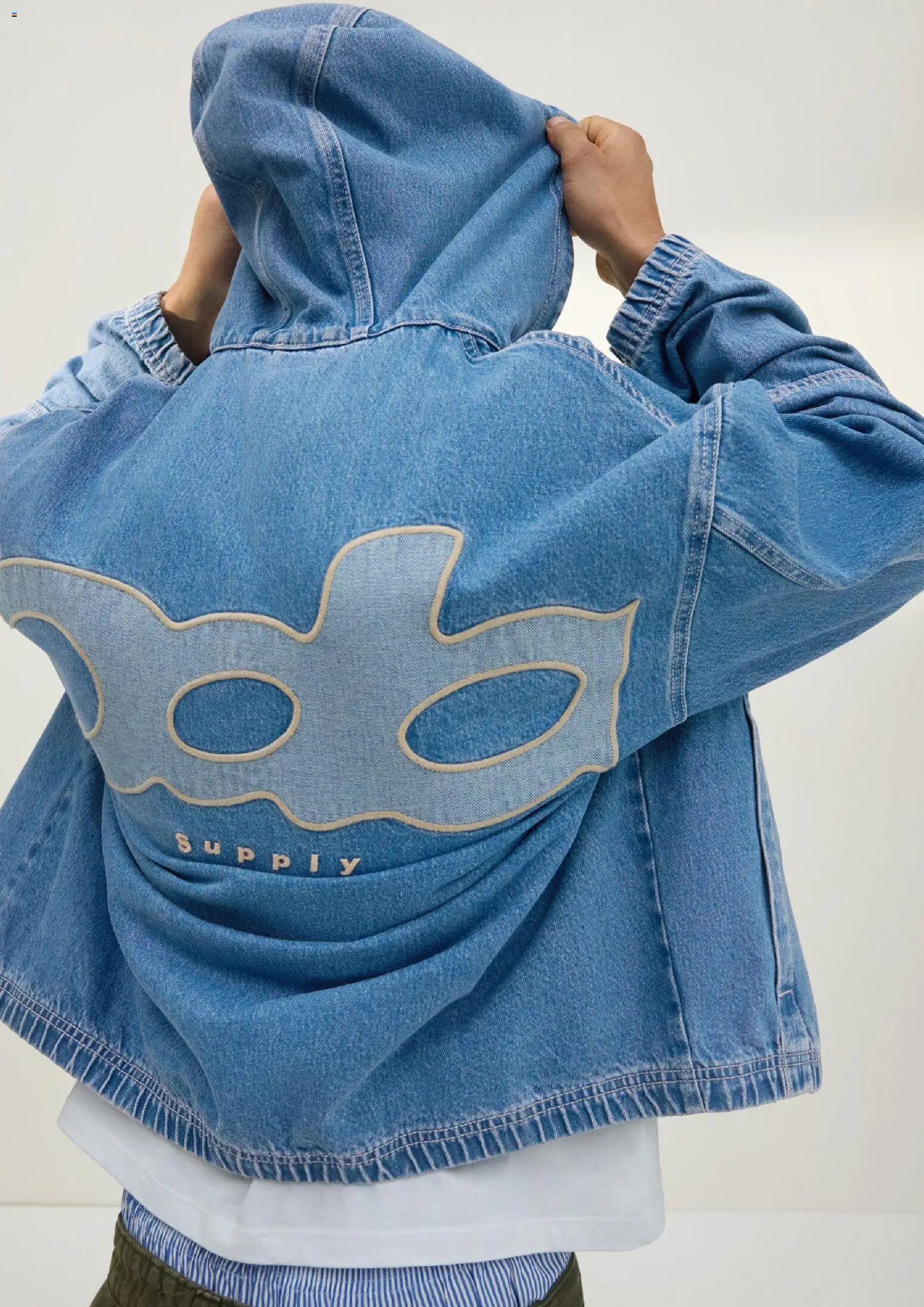 Volantino Bershka del 02.02.2026 | Pagina: 16