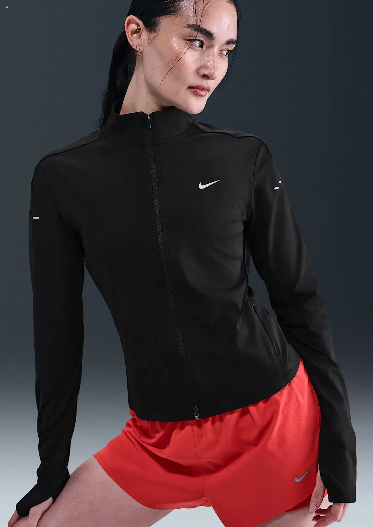 NIKE akciós ujság - amely érvényes a következő dátumtól: 01.10.2025 | Oldal: 14