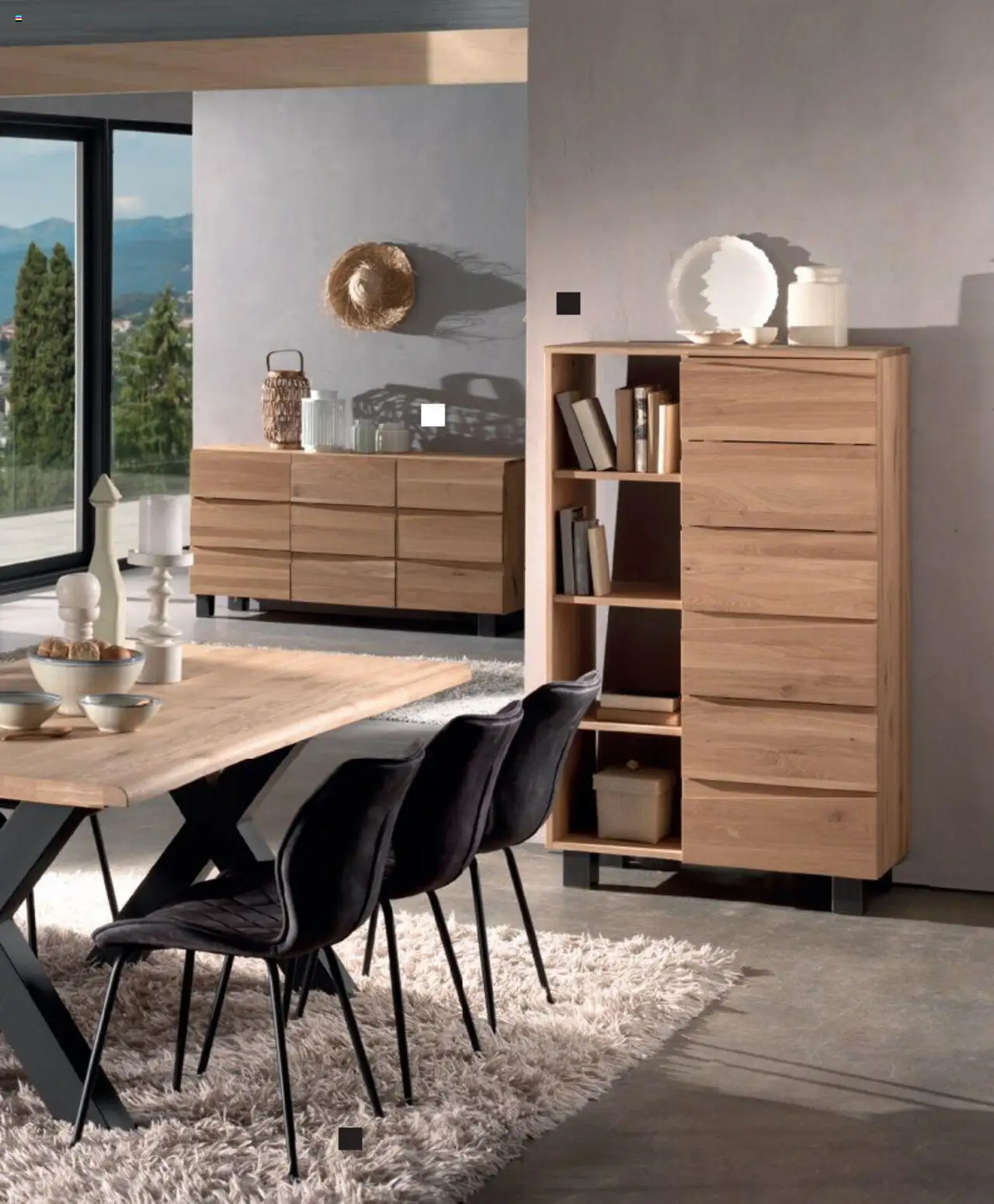  | Page: 127 | Produits: Table, Buffet