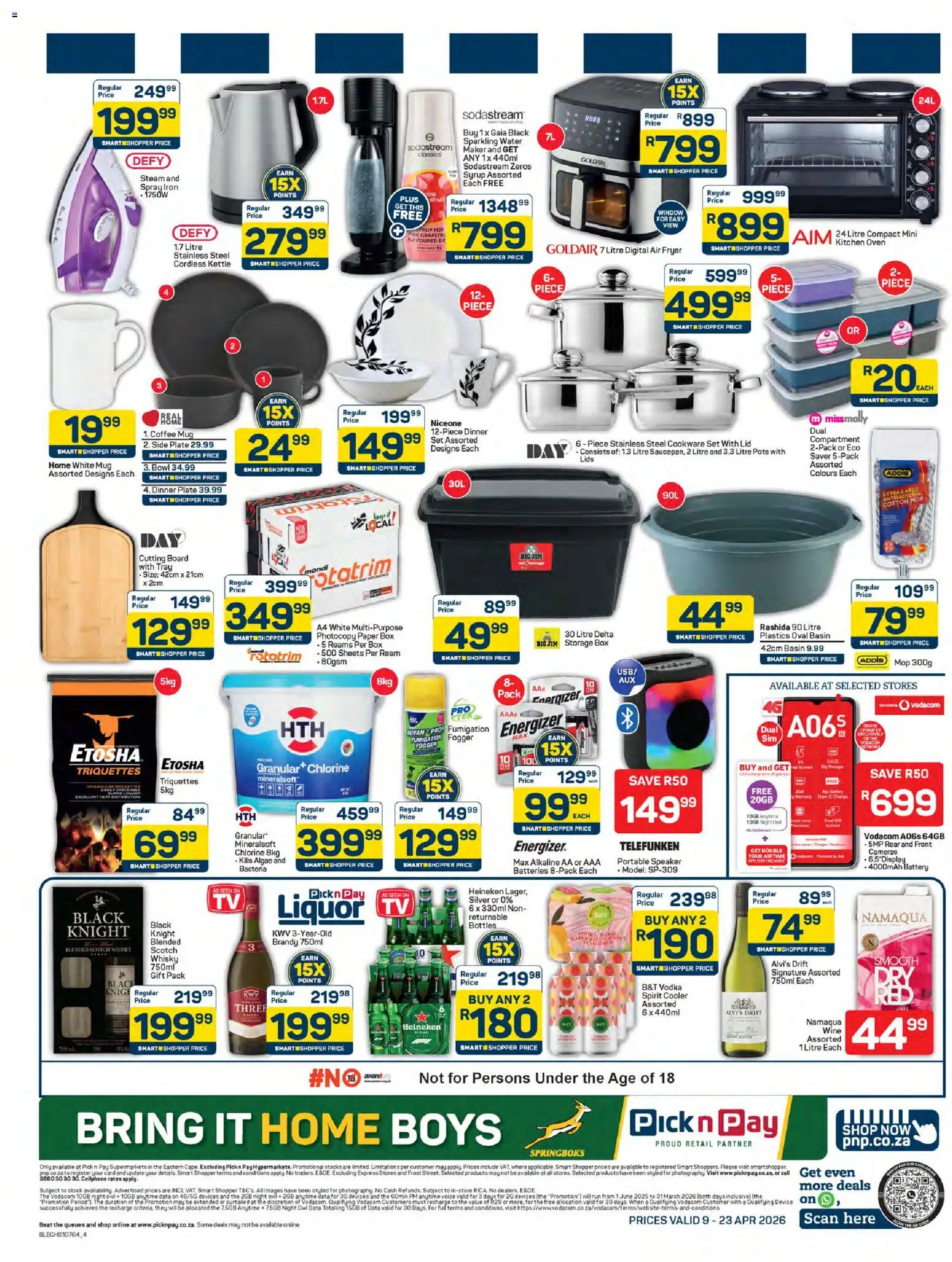 New Pick n Pay catalogue – valid from 09.04.2026 | Page: 4 | Products: Fryer, Box, Mop, Syrup