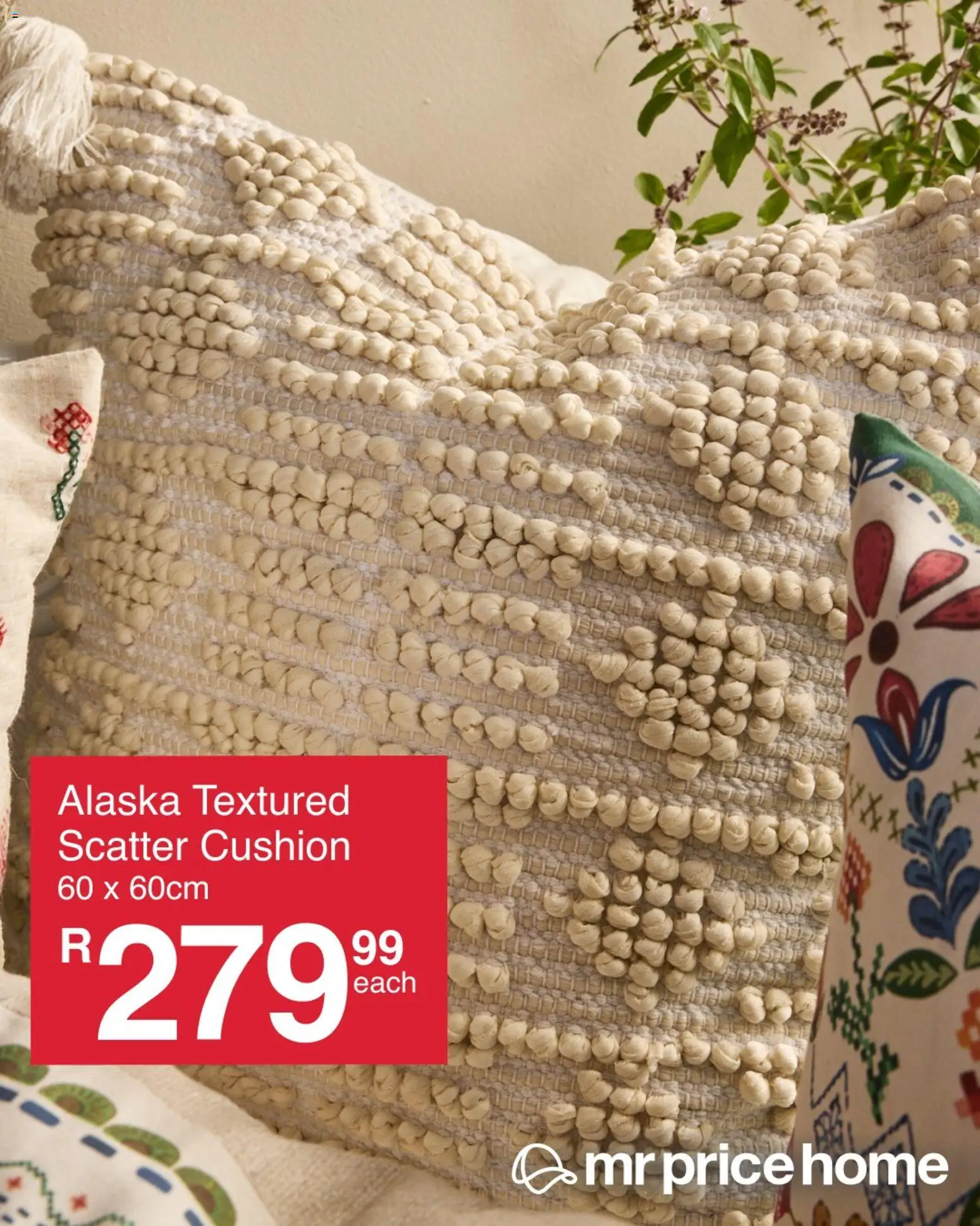 New MRP Home catalogue – valid from 20.04.2026 | Page: 4 | Products: Cushion