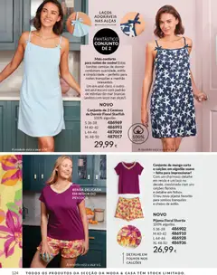 Pré-visualização Pijama Floral Shortie, 100% algodão. Com um charmoso detalhe em renda e um laço no decote, combinado com uns calções floridos e detalhe em folhos. válido de 01.04.2026 | Página: 124 | Produtos: Camisas, Algodão, Calções